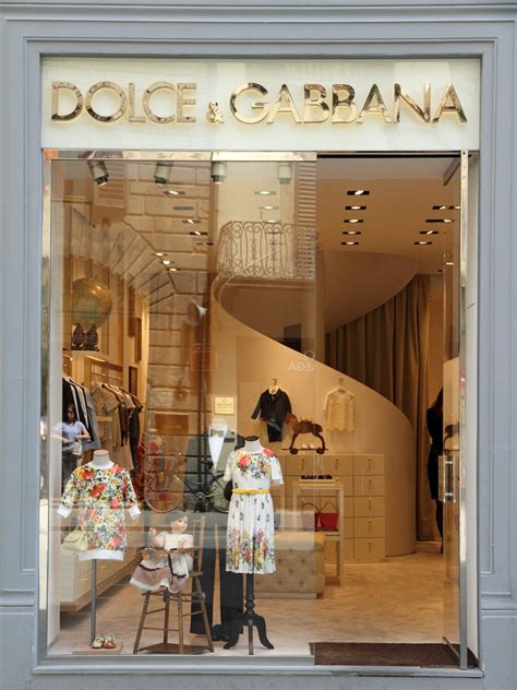 dolce gabbana outlet milano|dolce & gabbana sito ufficiale.